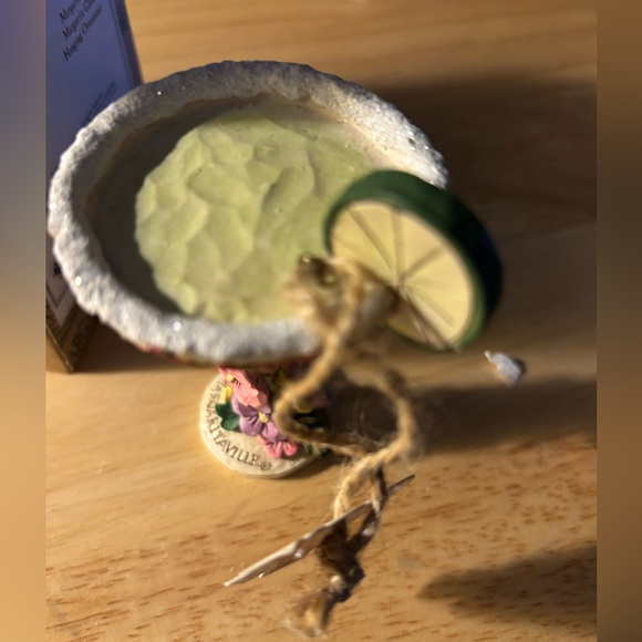 Margaritaville Jim Shore Margarita Glass Ornament-It’s Five O’Clock Somewhere - Picture 8 of 10